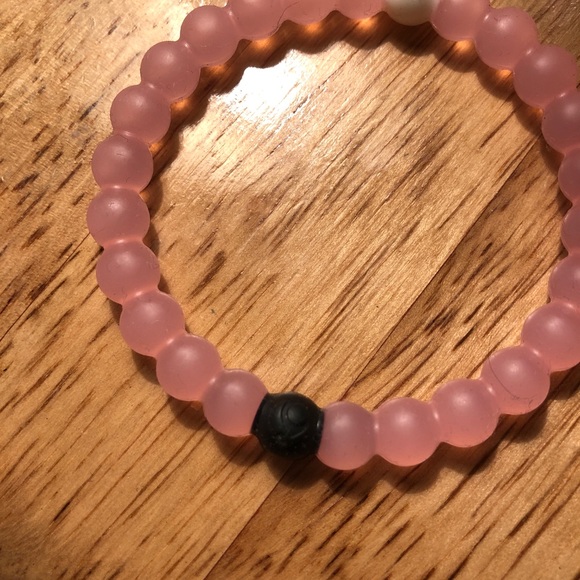 Pink Brest cancer Lokai bracelet - Picture 4 of 4